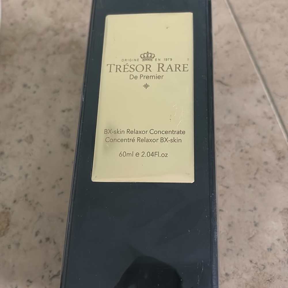 NIB Tresor Rare BX skin relaxor concentrate